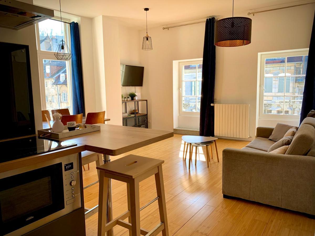 Les Fabuleux Appartements Du Coeur De Ville - Place Victor Hugo Besançon Kültér fotó