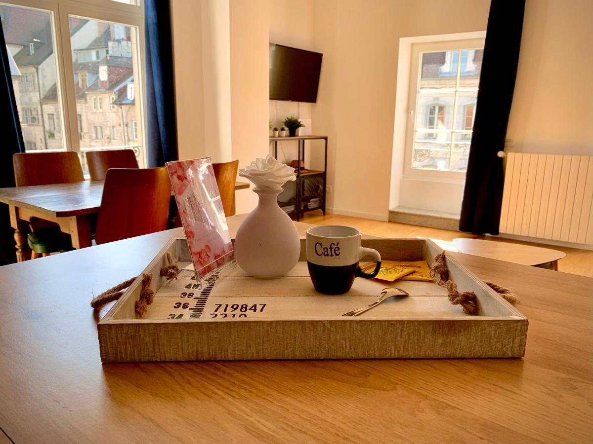 Les Fabuleux Appartements Du Coeur De Ville - Place Victor Hugo Besançon Kültér fotó