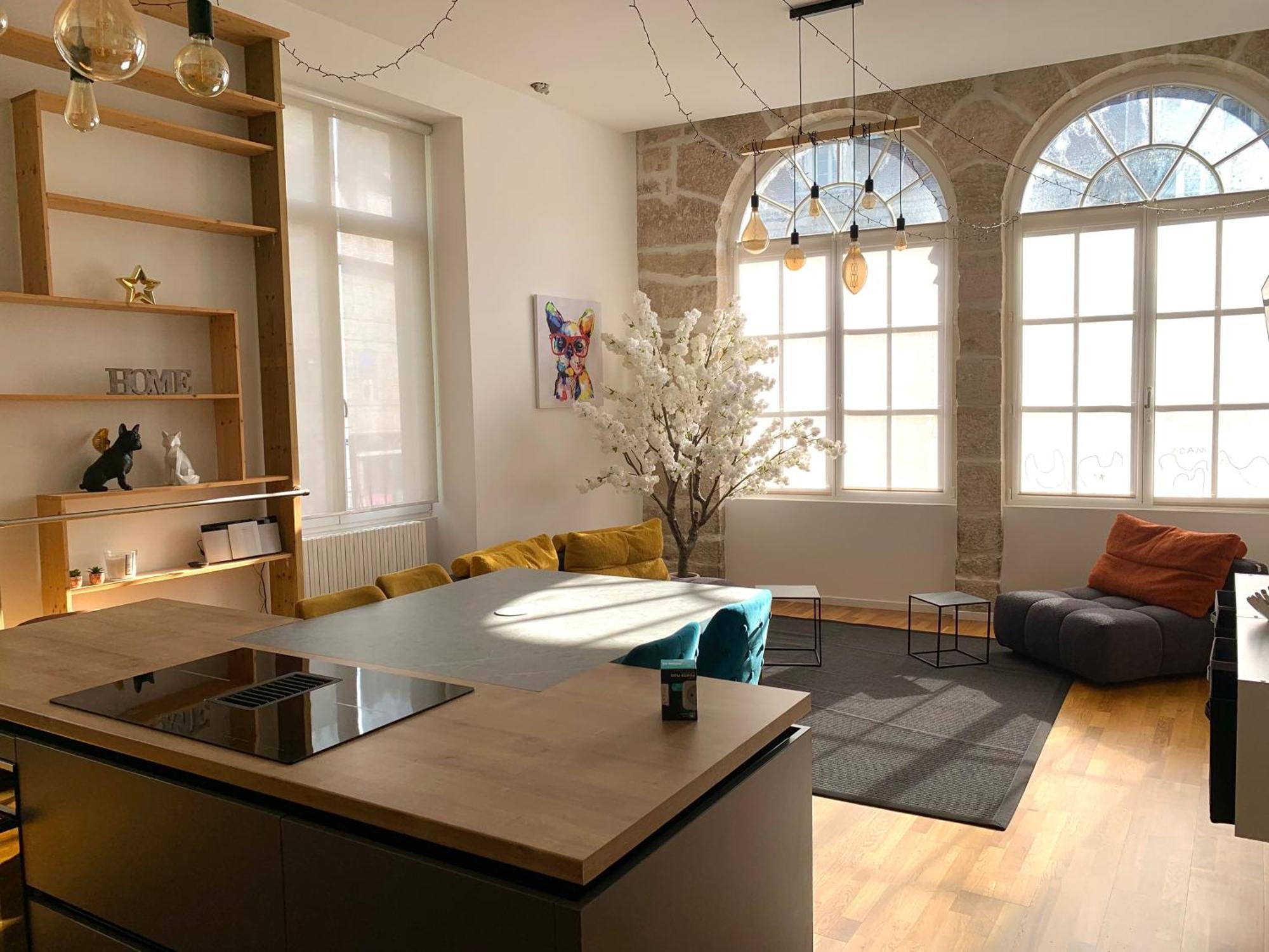 Les Fabuleux Appartements Du Coeur De Ville - Place Victor Hugo Besançon Kültér fotó