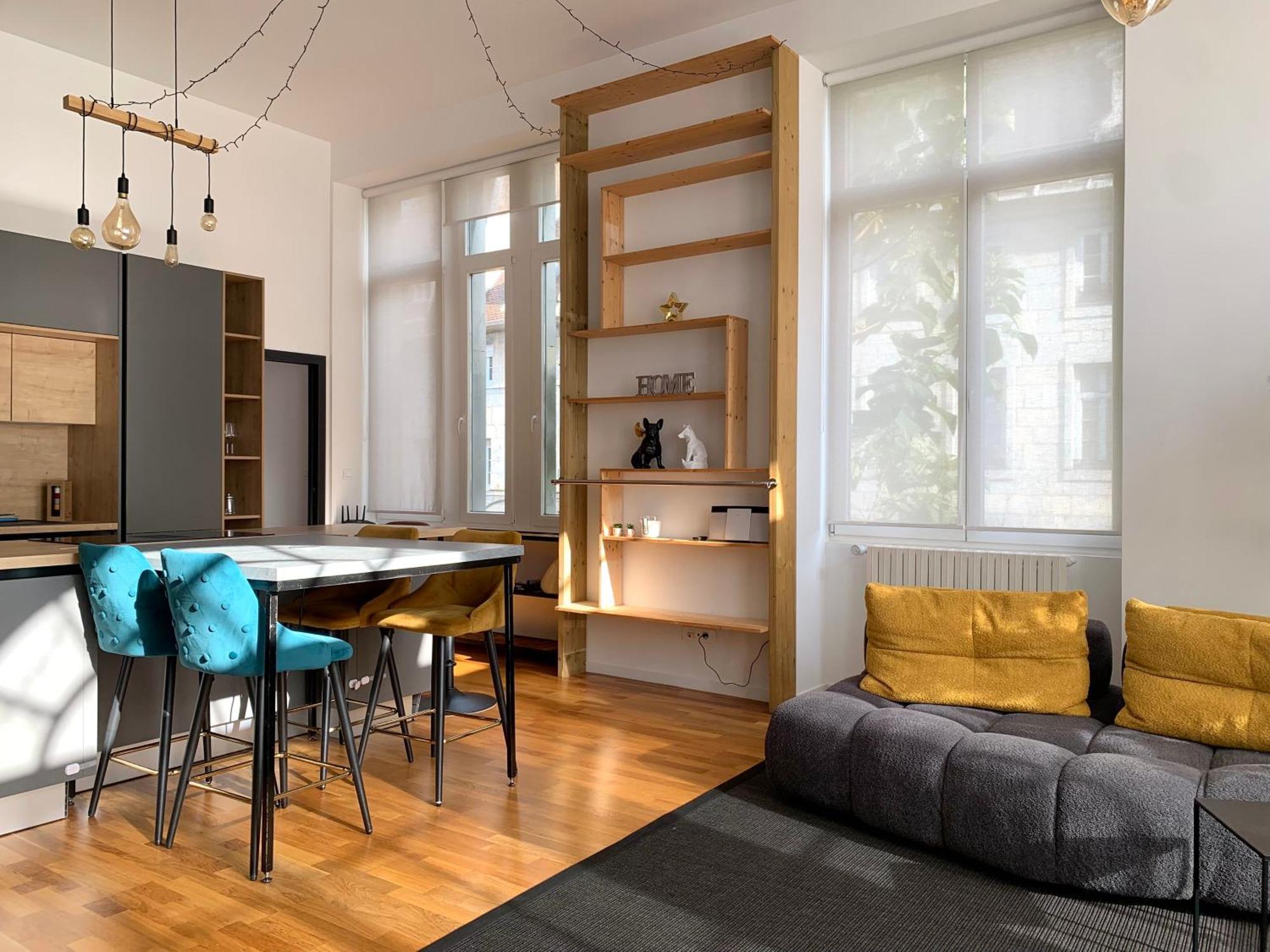 Les Fabuleux Appartements Du Coeur De Ville - Place Victor Hugo Besançon Kültér fotó